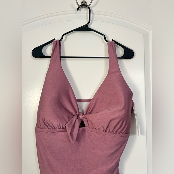 Becca Double Tie Front One-Piece Swimsuit size 2X NWT - Picture 3 of 10